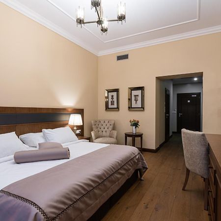 Hotel Michael'S Palace コシツェ エクステリア 写真